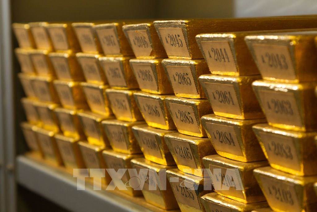 Giá vàng thế giới bật tăng sau khi lạm phát Mỹ thấp hơn dự kiến
