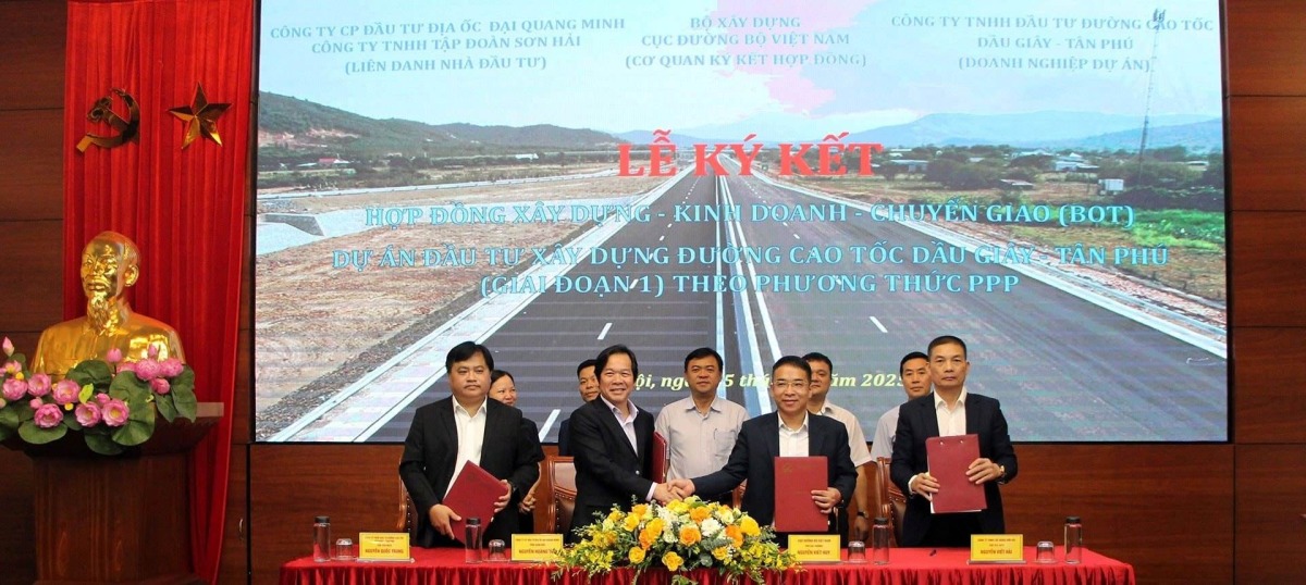 Công ty của ông Trần Bá Dương ký hợp đồng BOT dự án cao tốc Dầu Giây – Tân Phú 8.400 tỷ đồng