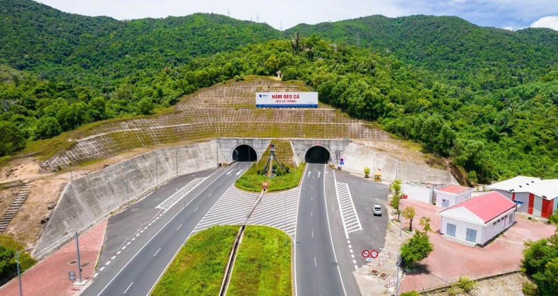 “Vua đào hầm” Đèo Cả rục rịch cho “siêu dự án” đường sắt cao tốc Bắc Nam: Đặt mua thiết bị từ một “ông lớn” Trung Quốc, biến công trường thành thao trường luyện quân