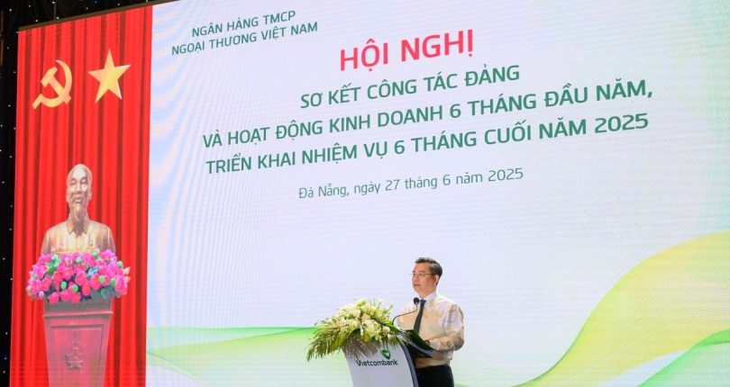 Vietcombank chung niềm tin vươn xa với tinh thần đổi mới, bứt phá