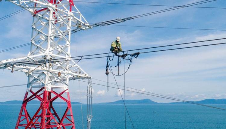 Nhiều công trình lưới điện phía Nam về đích trước hạn