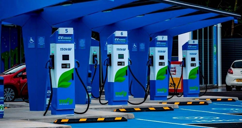 Hà Nội hướng tới việc cấm xe xăng vào vành đai, doanh nghiệp niêm yết nào hưởng lợi?