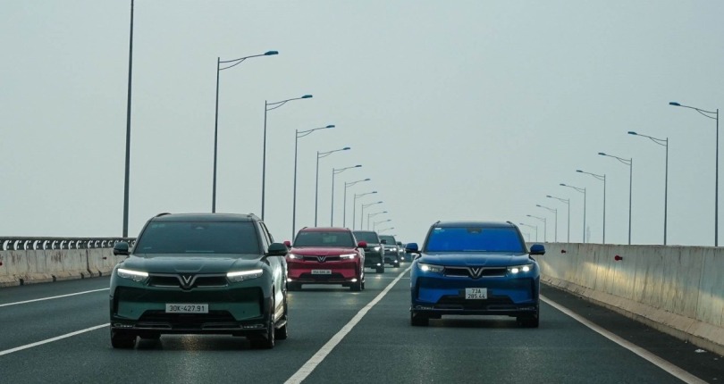Tăng tốc “phủ sóng” Ấn Độ: VinFast bắt tay 13 đại lý, mở 32 Showroom trước ngày mở nhận cọc mẫu VF6 và VF7